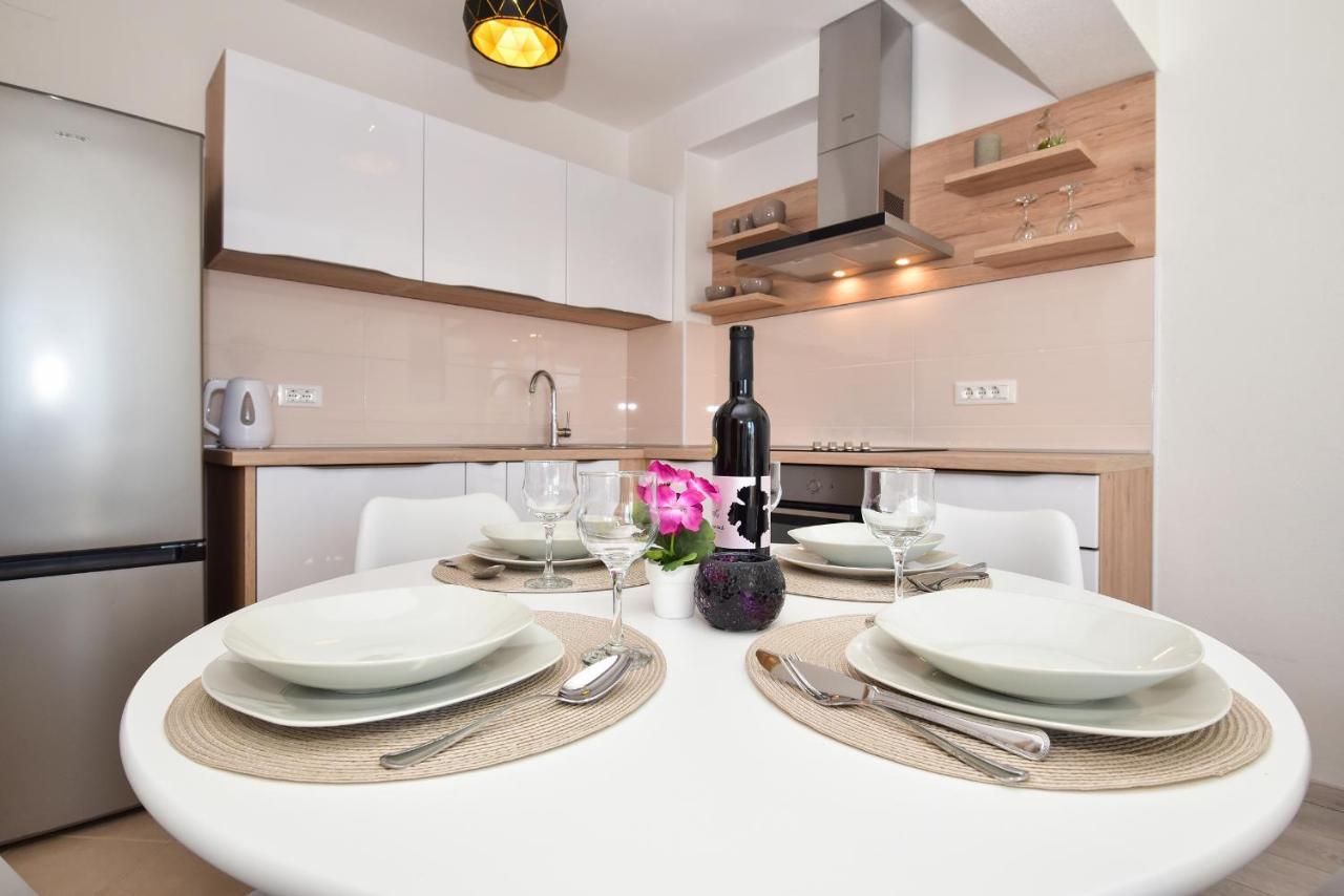 Apartman Luka Igrane Ngoại thất bức ảnh